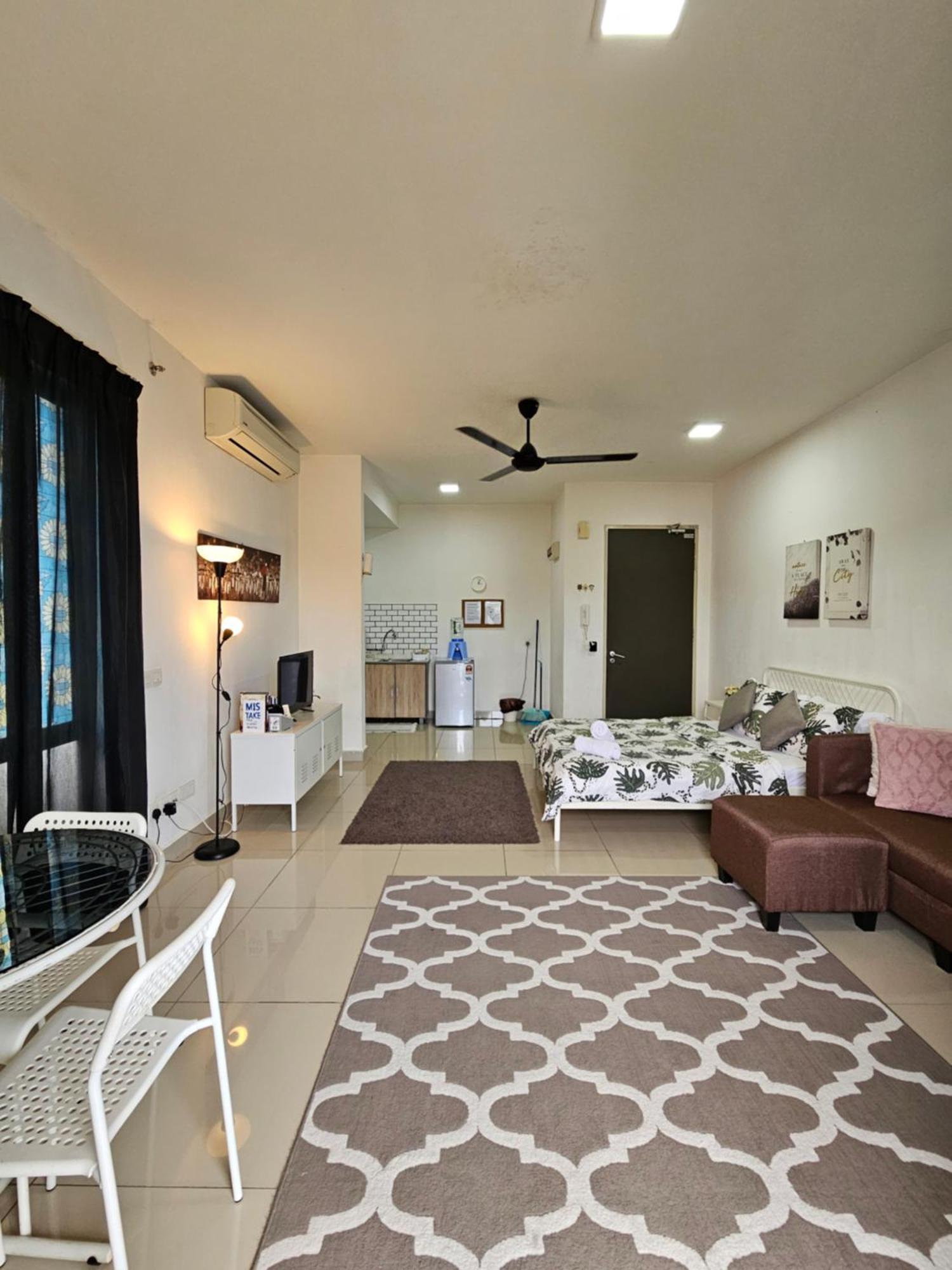 Urban 360 Studio By La Ritz Batu Caves Εξωτερικό φωτογραφία